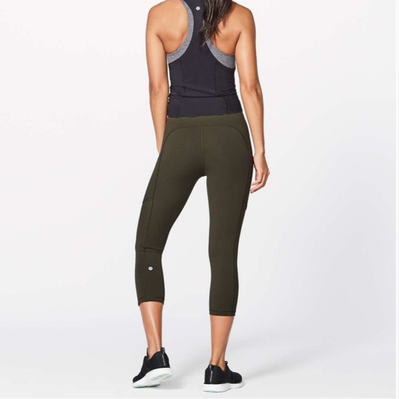 Lululemon Speed Up Crop 21” Legging -Dark Olive Sz 8Like New |Rare 1st Release - Picture 2 of 11